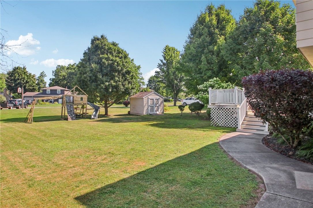 Backyard, Exterior, Playground