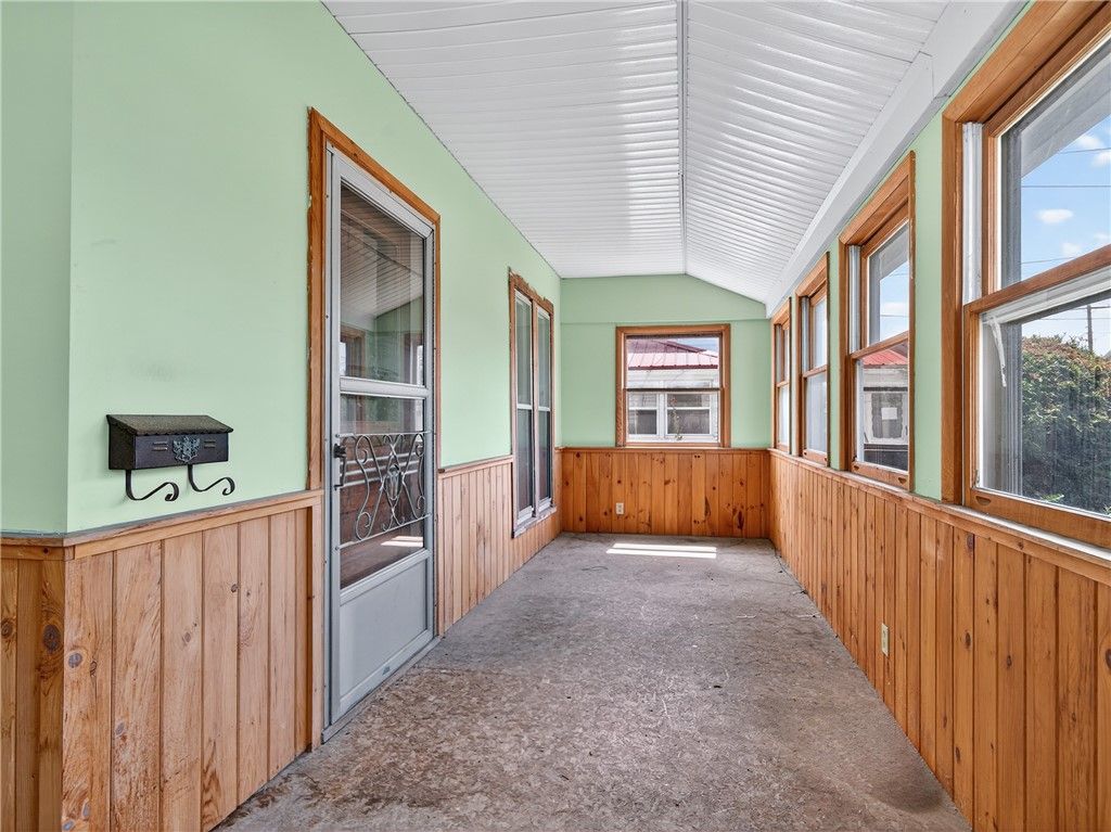 Interior, Wooden Walls