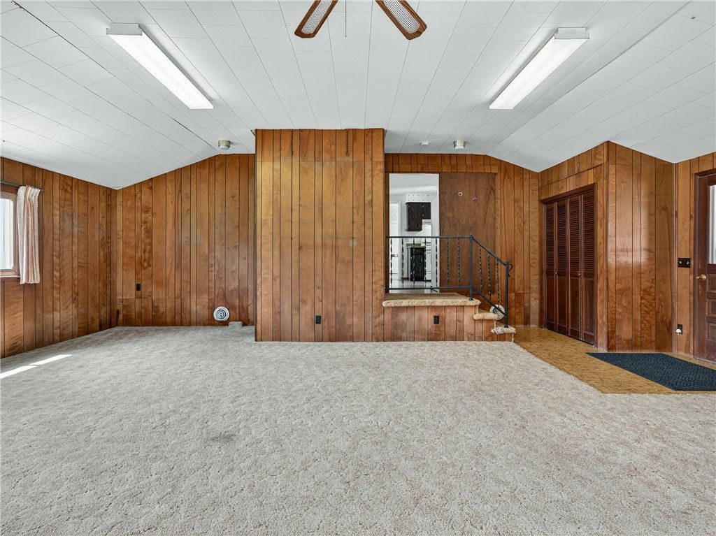 Empty room, Interior, Wooden Walls