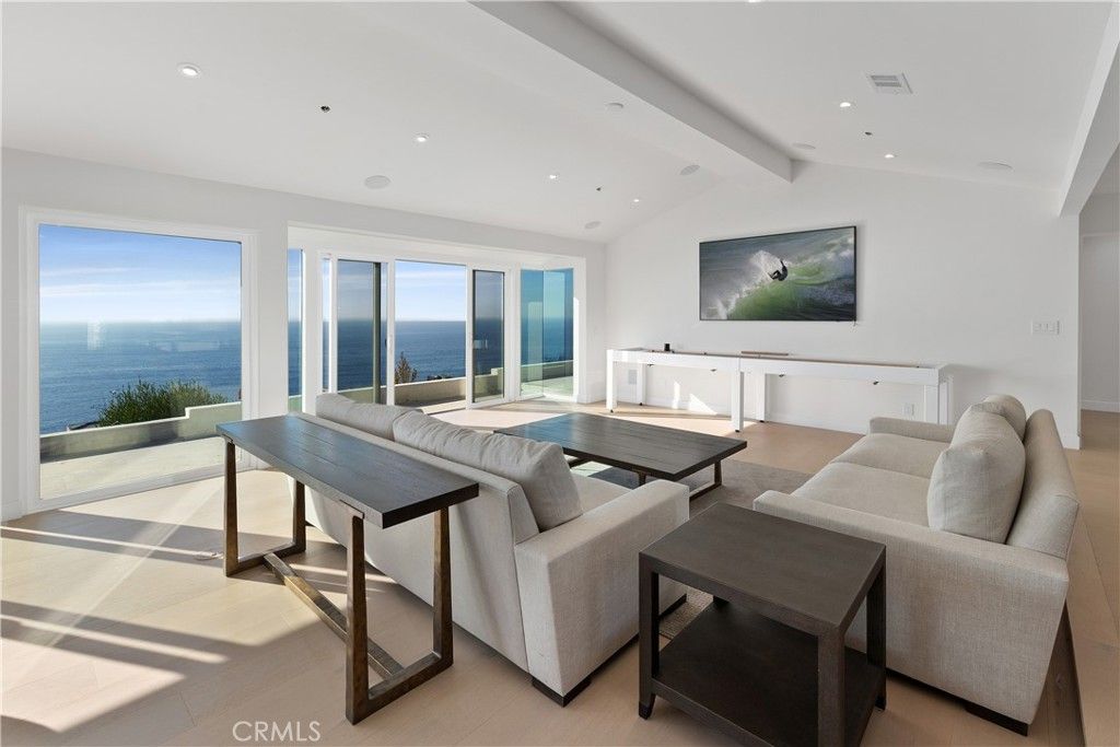 Interior, Living room, Recessed Lighting, Water