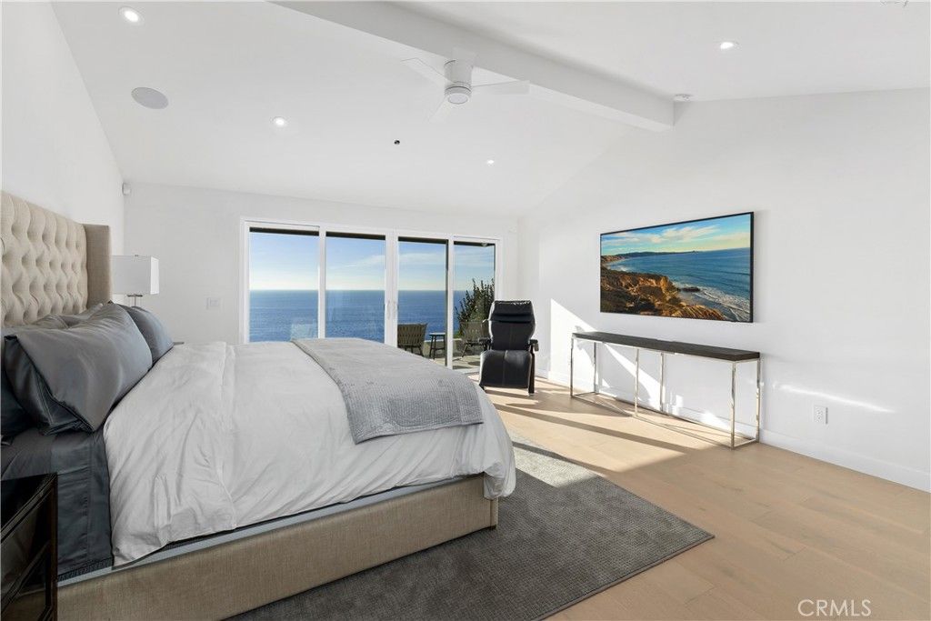 Bedroom, Interior, Recessed Lighting, Water, Wood Texture Flooring