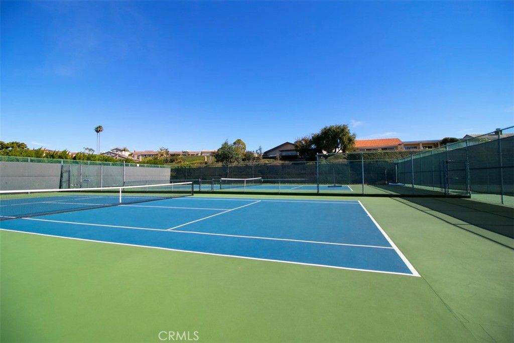 Exterior, Tennis Courts