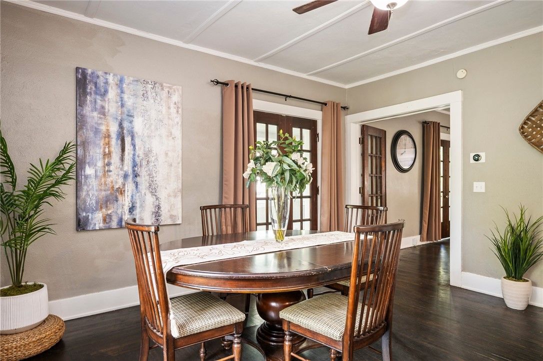 Dining room, Interior, Wood Texture Flooring