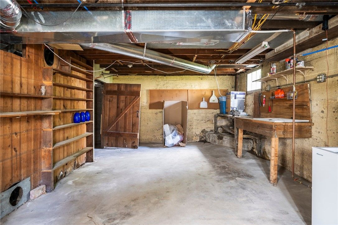 Interior, Wooden Walls