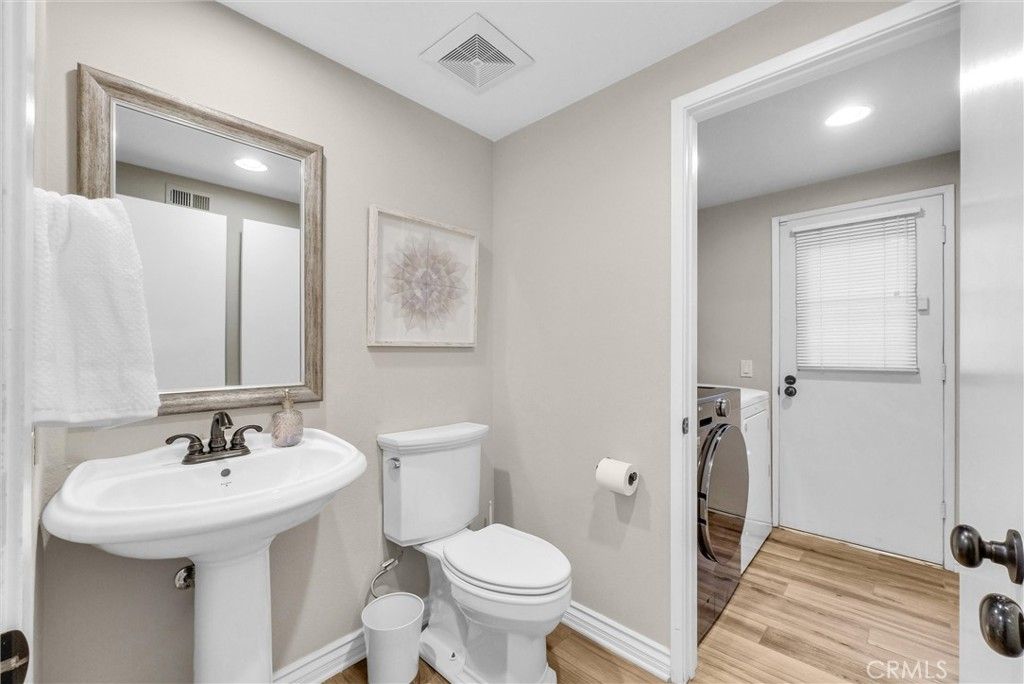 Bathroom, Interior, Recessed Lighting, Wood Texture Flooring