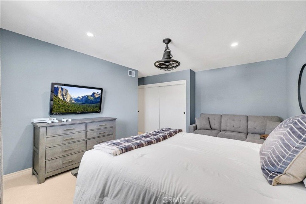 Bedroom, Interior, Pendant Lights, Recessed Lighting