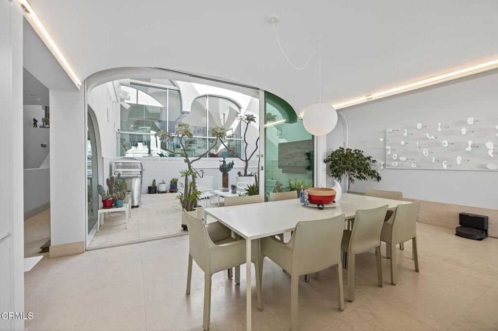 Dining room, Interior, Pendant Lights