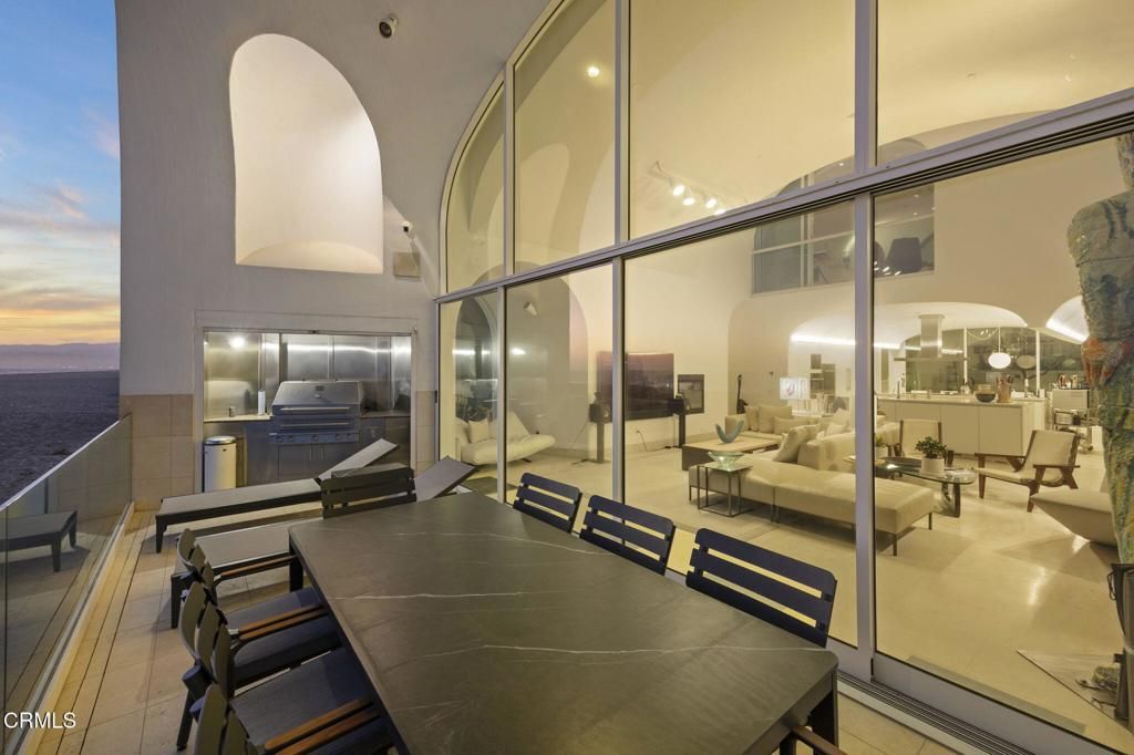 Dining room, Exterior, Interior, Living room, Water