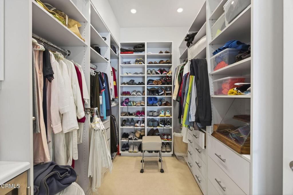 Interior, Recessed Lighting, Walk-in Closets