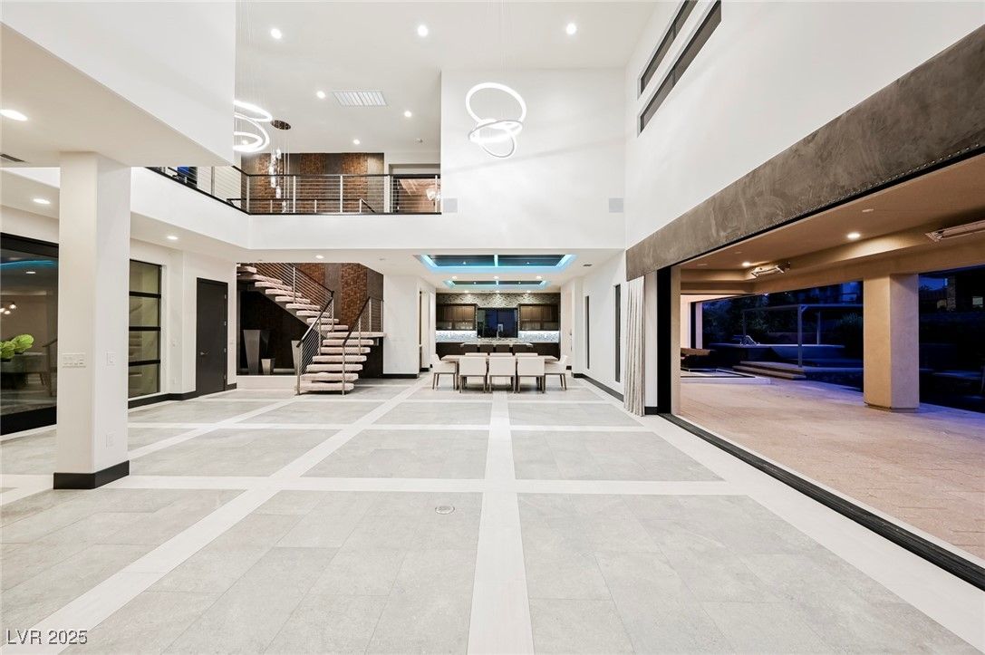Interior, Recessed Lighting
