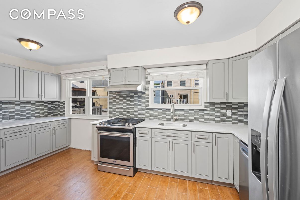 Interior, Kitchen, Stainless Steel Appliances, Wood Texture Flooring