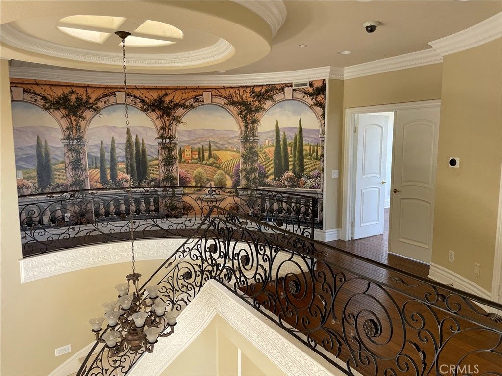Chandelier, Interior, Recessed Lighting, Wood Texture Flooring