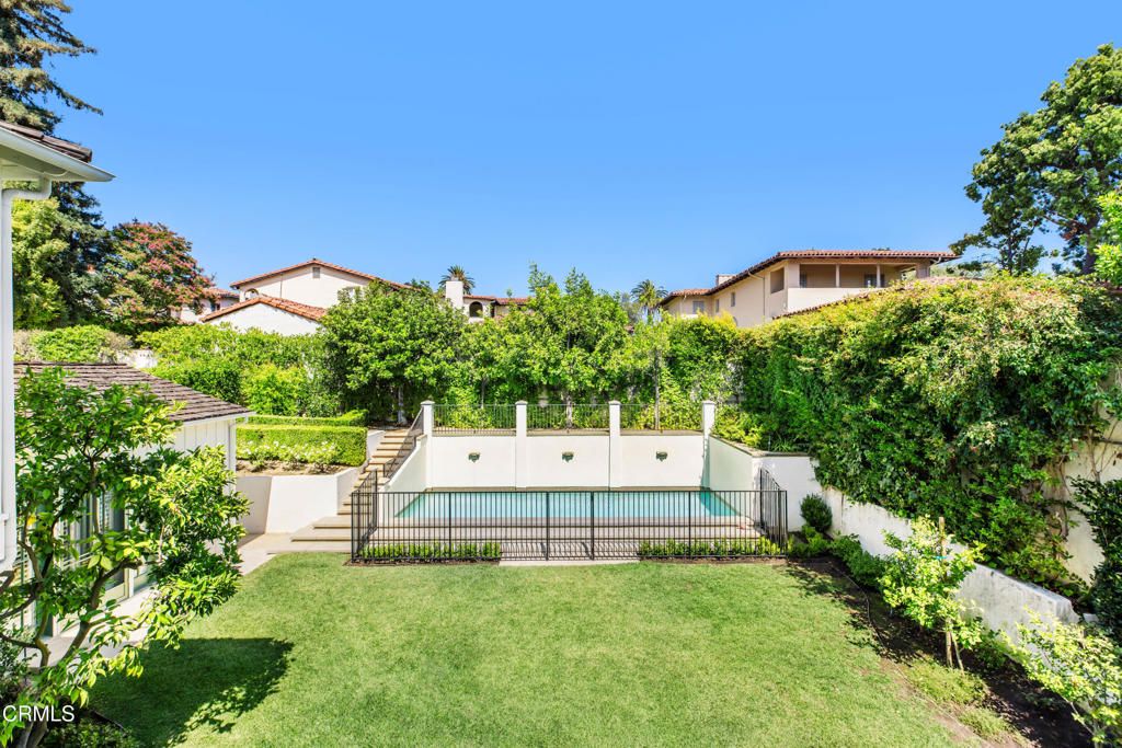 Backyard, Exterior, Pool