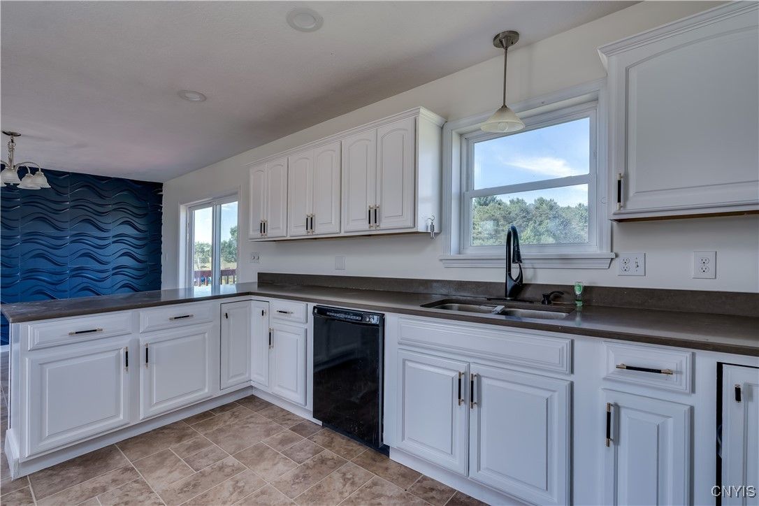 Interior, Kitchen, Pendant Lights