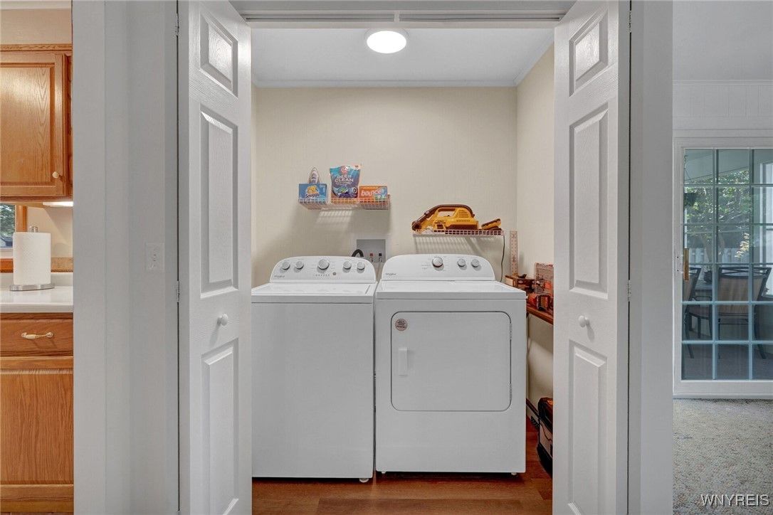 Interior, Recessed Lighting, Utility Closets, Washer, Wood Texture Flooring