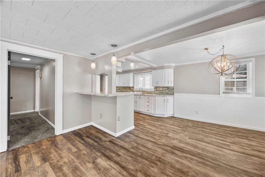 Chandelier, Empty room, Interior, Kitchen, Pendant Lights, Wood Texture Flooring