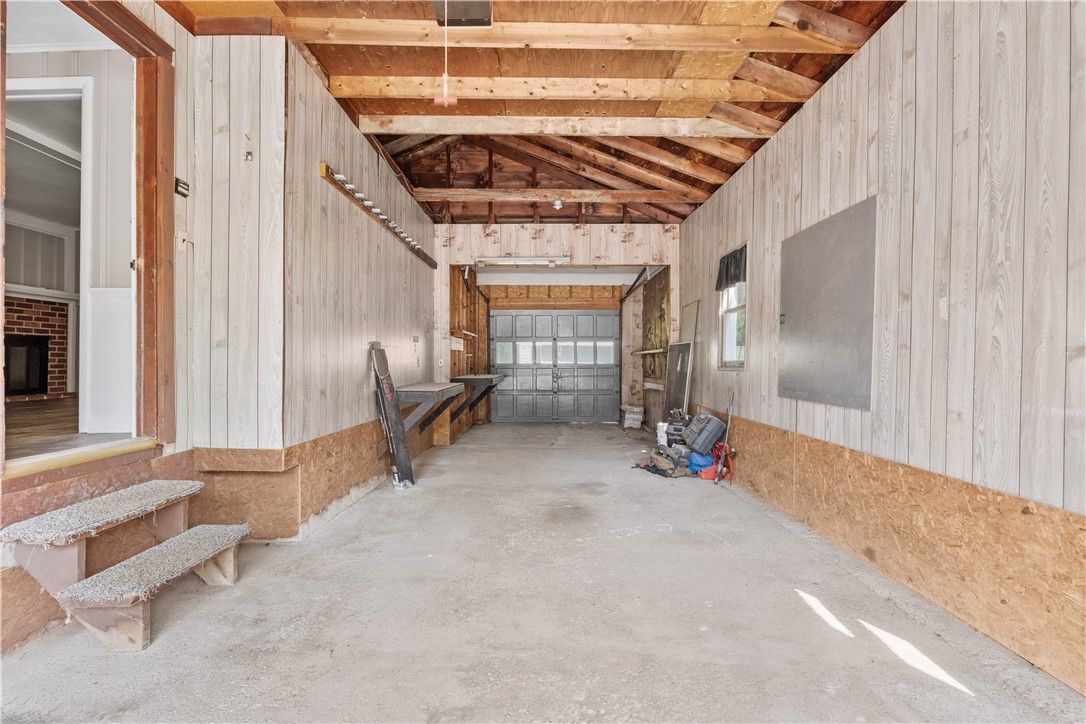 Interior, Wooden Beams