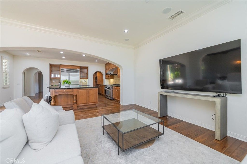 Interior, Kitchen, Living room, Recessed Lighting, Wood Texture Flooring