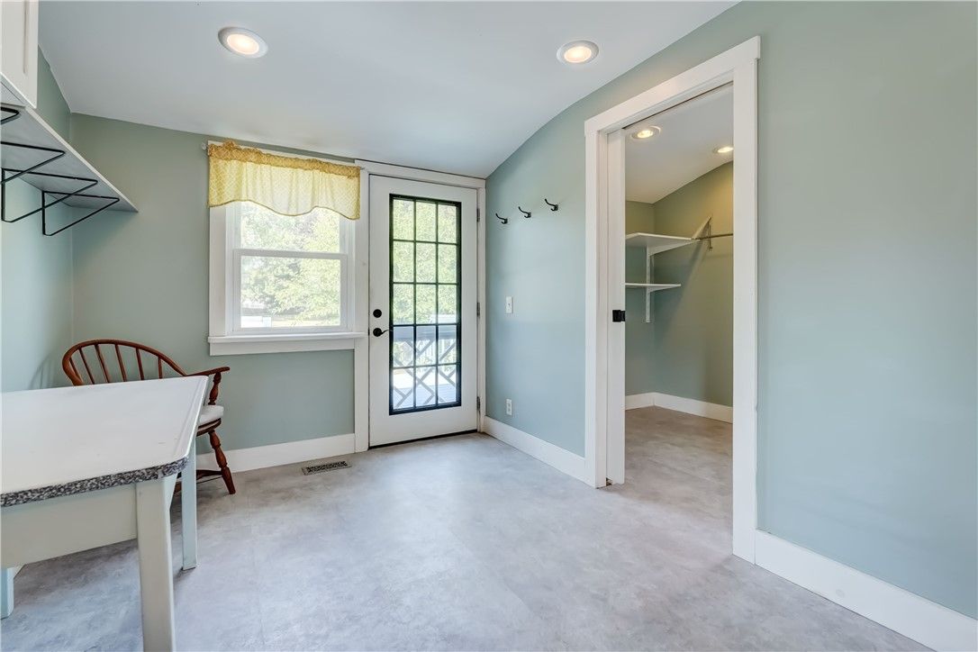 Interior, Recessed Lighting