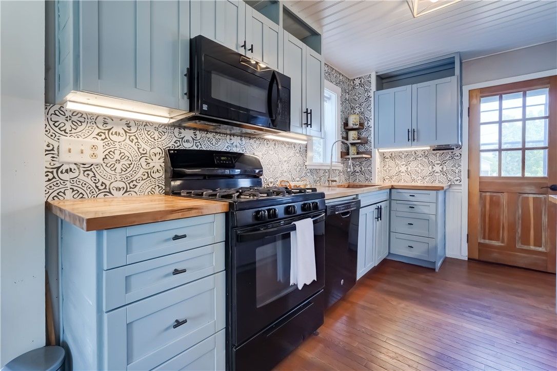 Interior, Kitchen, Wood Texture Flooring
