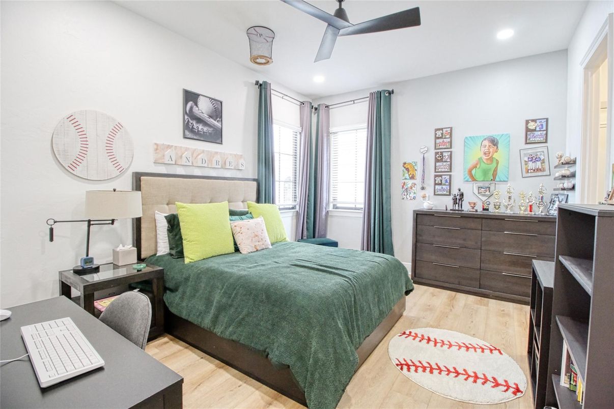 Bedroom, Interior, Recessed Lighting, Wood Texture Flooring