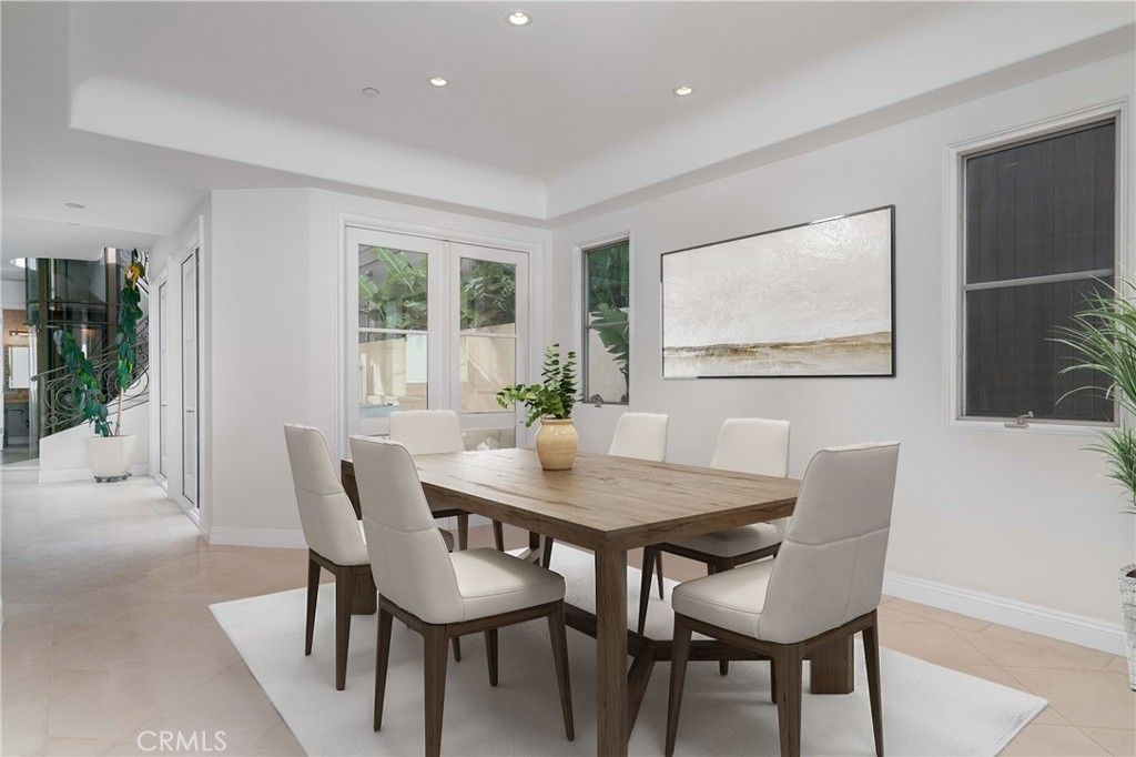 Dining room, Interior, Recessed Lighting