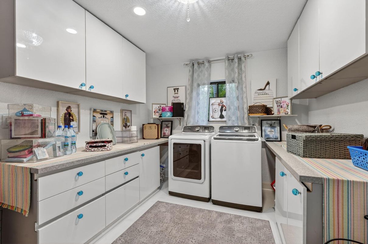 Interior, Recessed Lighting, Washer
