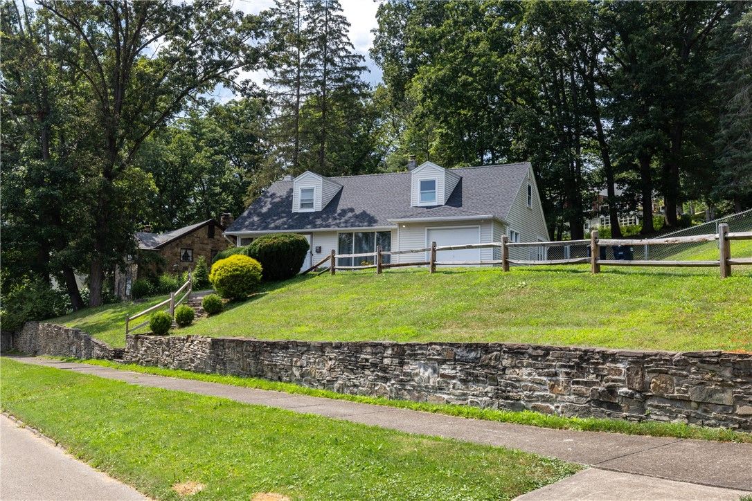 Attached, Backyard, Exterior, Facade, Cape Cod