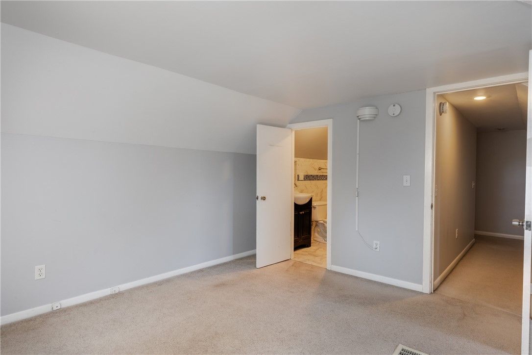 Bathroom, Empty room, Interior, Recessed Lighting