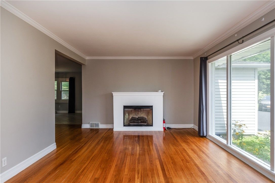 Empty room, Fireplace, Interior, Wood Texture Flooring