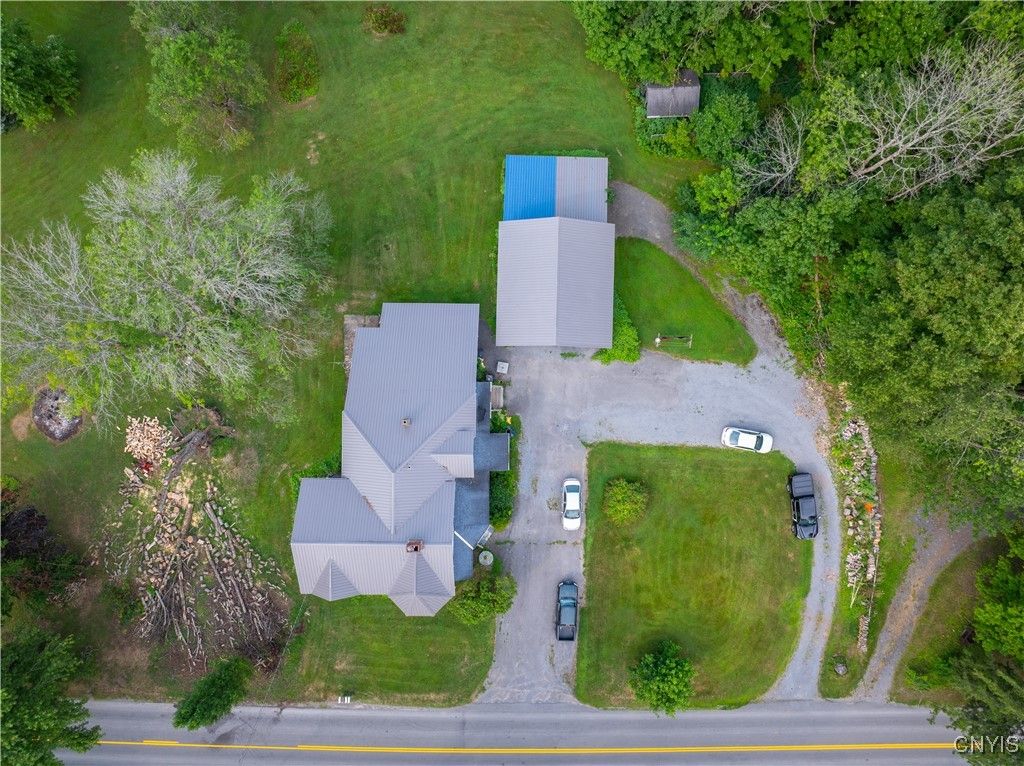Exterior, Drone