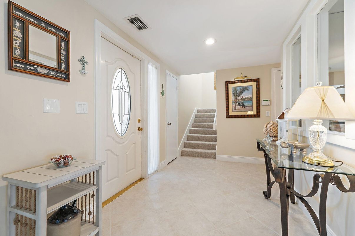 Interior, Recessed Lighting