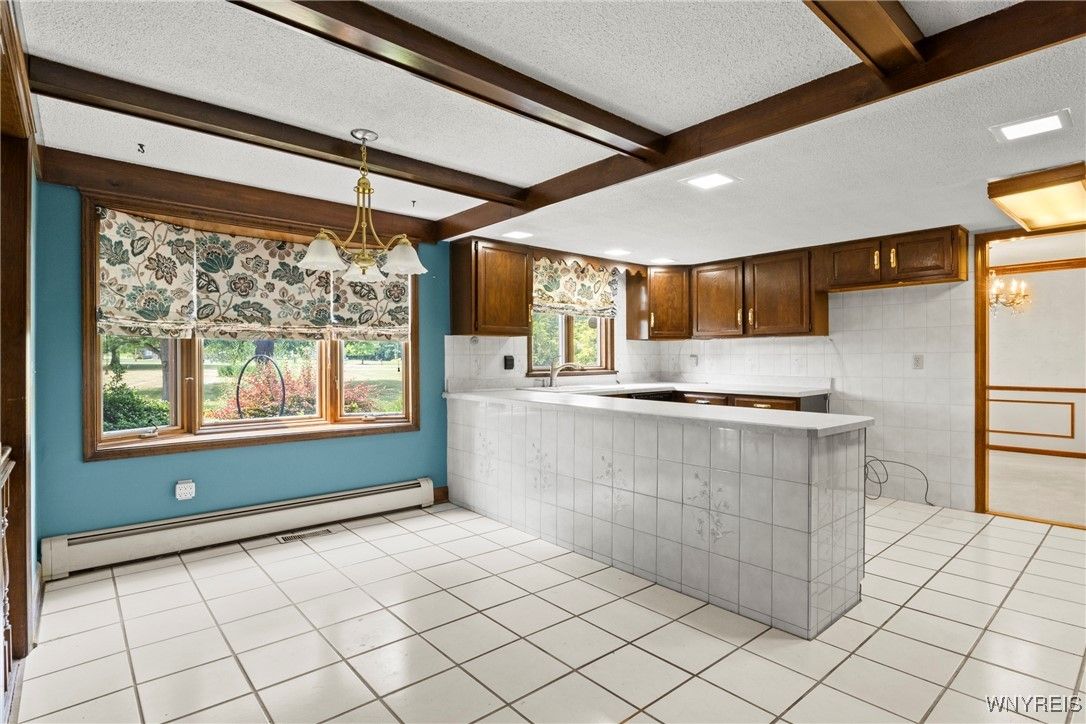 Interior, Kitchen, Pendant Lights, Recessed Lighting, Wooden Beams