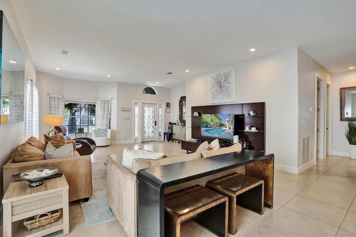 Interior, Living room, Recessed Lighting