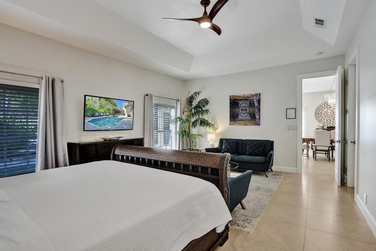 Bedroom, Chandelier, Interior