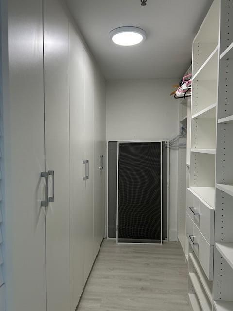 Interior, Recessed Lighting, Walk-in Closets, Wood Texture Flooring