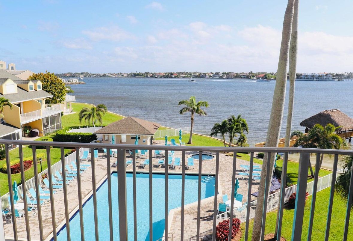 Water, Exterior, Pool, Other