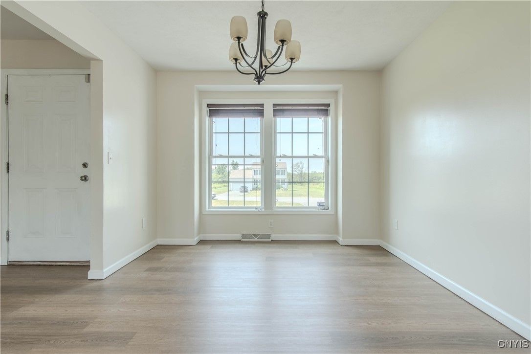 Chandelier, Empty room, Interior, Wood Texture Flooring