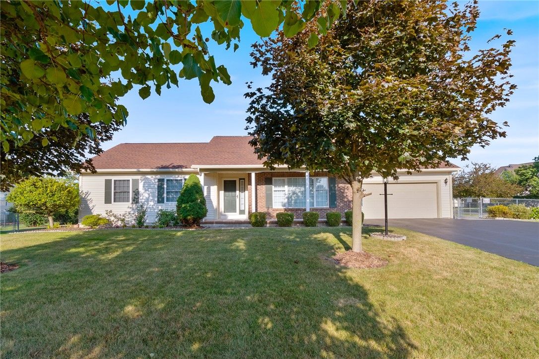 Attached, Backyard, Exterior, Facade, Ranch