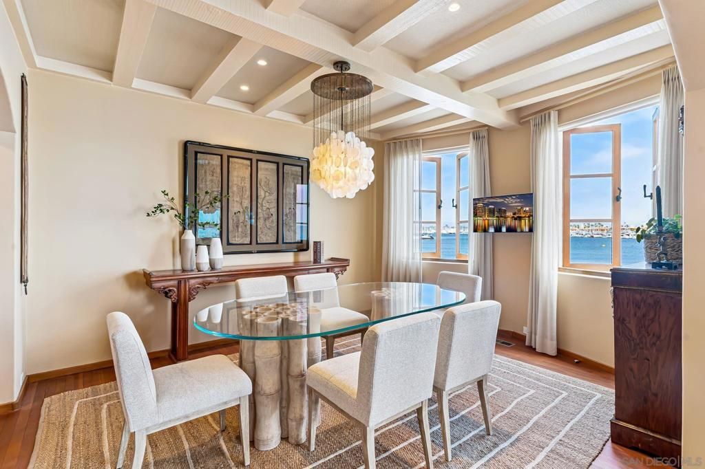 Chandelier, Dining room, Interior, Recessed Lighting, Water, Wood Texture Flooring