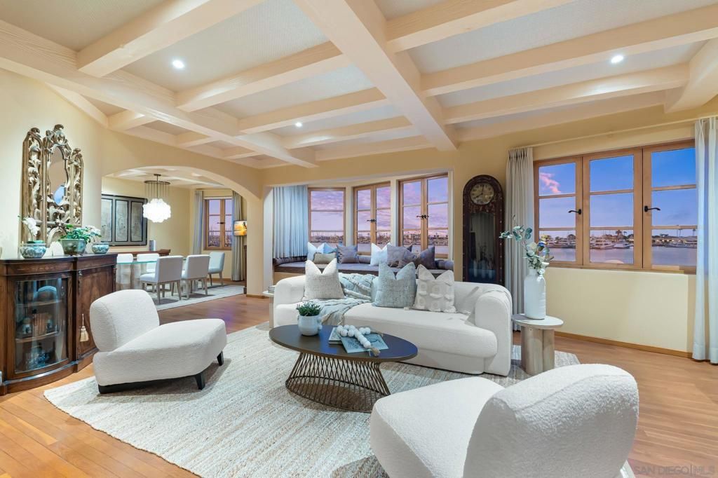 Dining room, Interior, Living room, Pendant Lights, Recessed Lighting, Water, Wood Texture Flooring