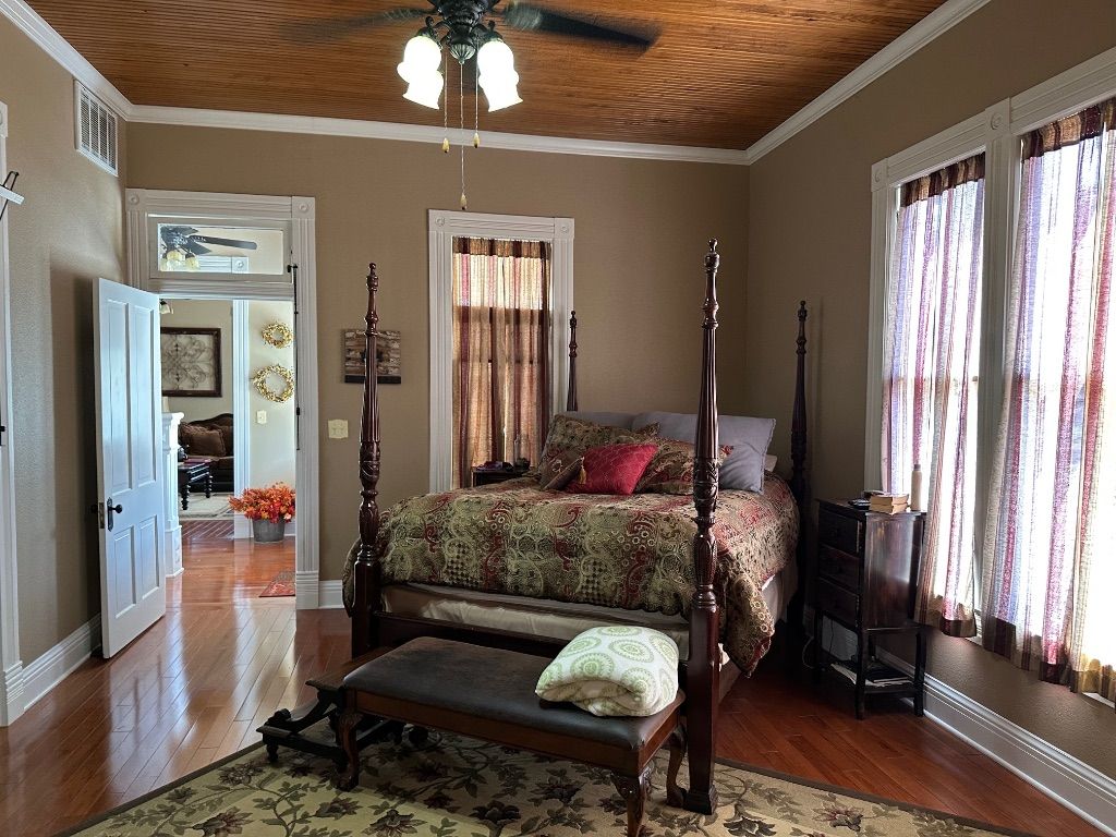 Bedroom, Interior, Wooden Ceilings, Wood Texture Flooring