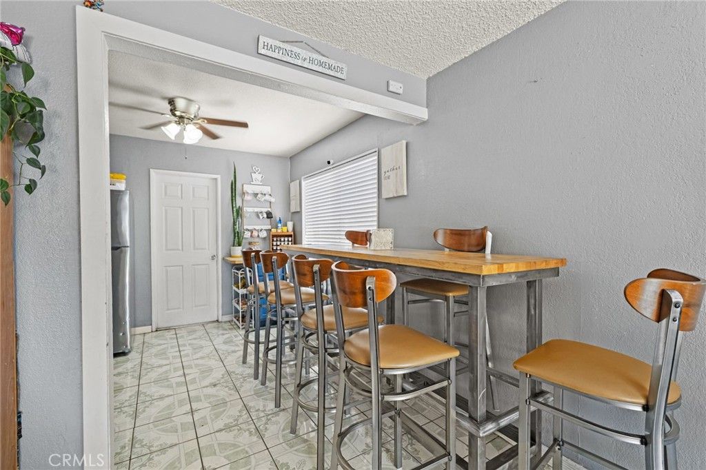 Dining room, Interior, Marble