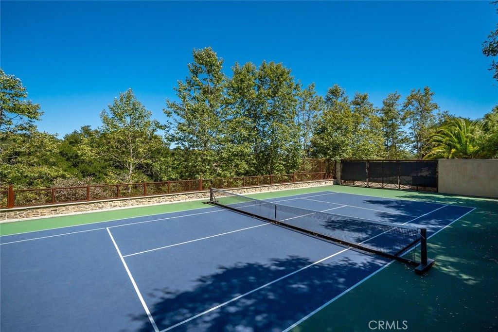Exterior, Tennis Courts