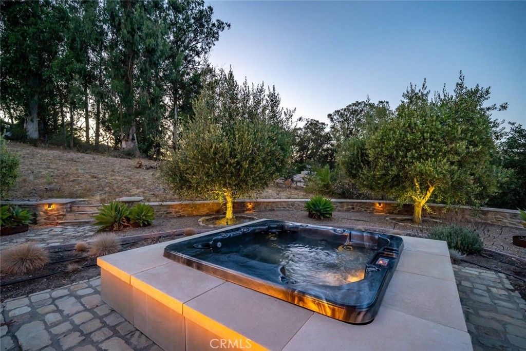 Backyard, Exterior, Hot Tub