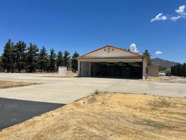 Backyard, Detached Garage, Exterior