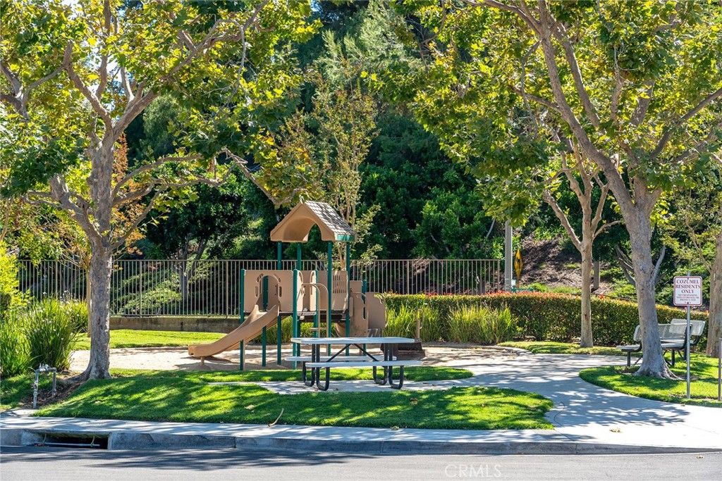 Exterior, Playground