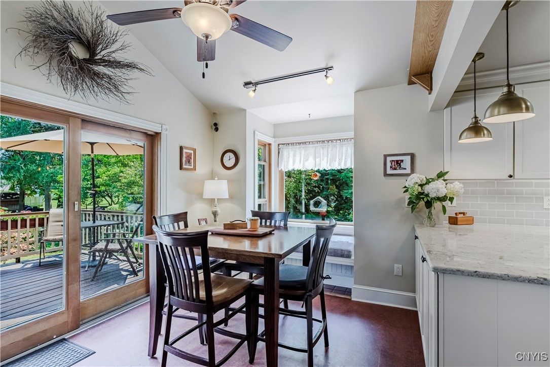 Dining room, Interior, Pendant Lights