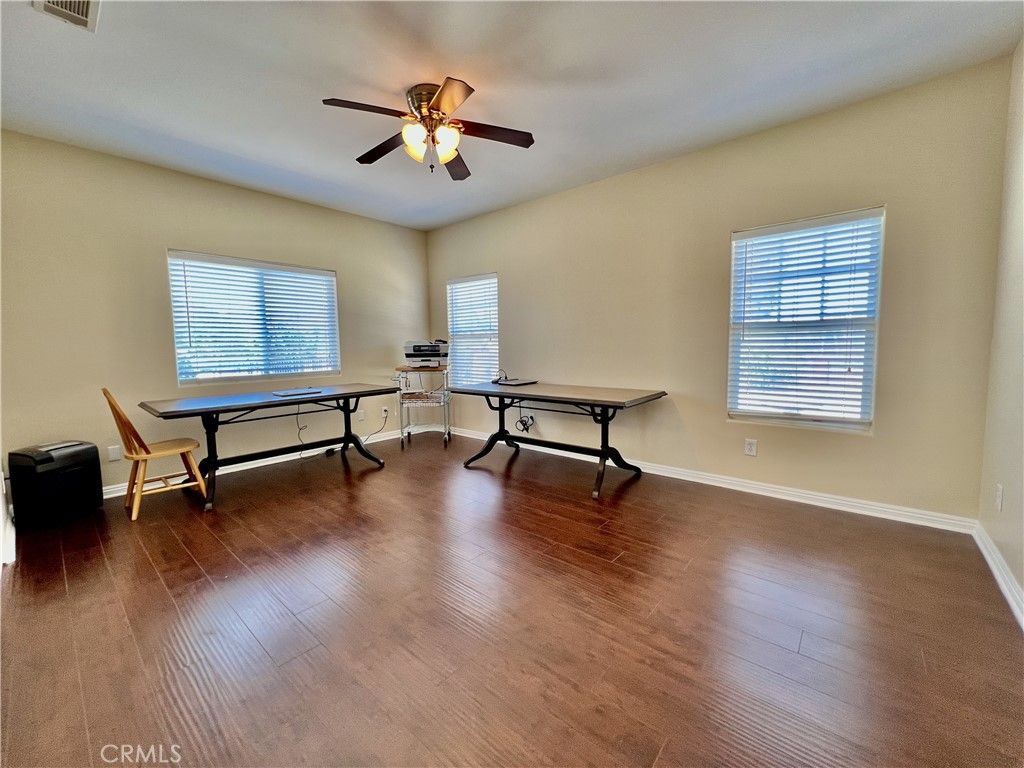 Game Room, Interior, Wood Texture Flooring