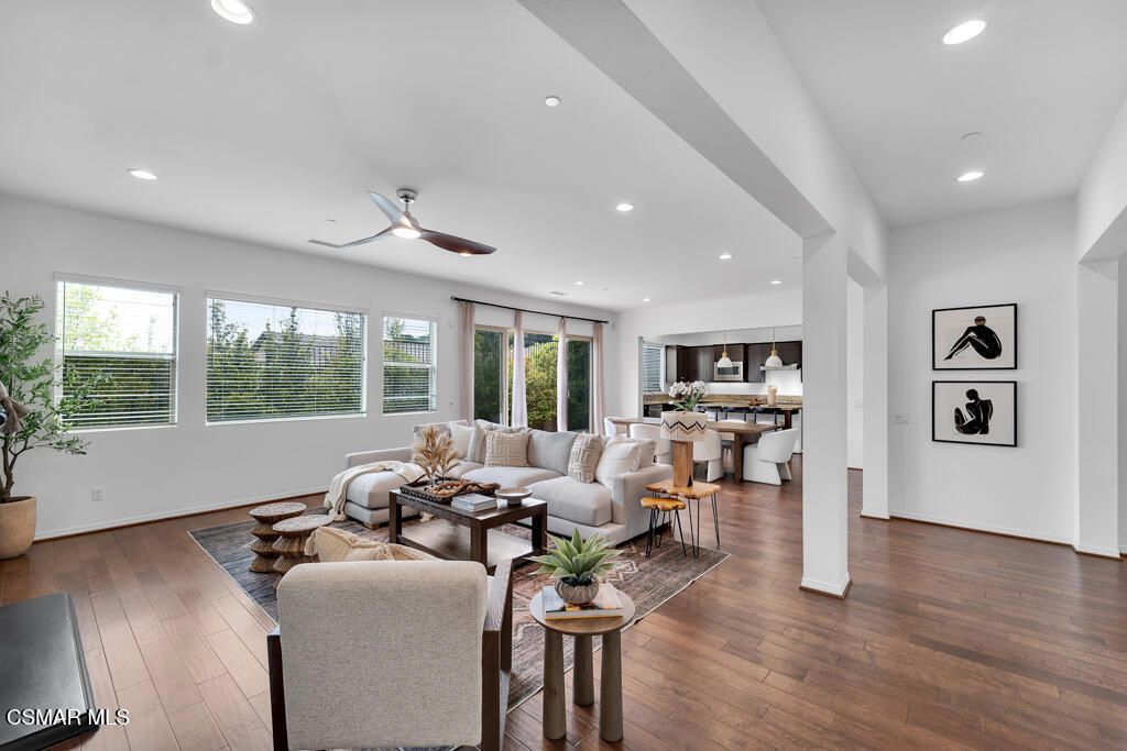 Dining room, Interior, Kitchen, Living room, Recessed Lighting, Wood Texture Flooring